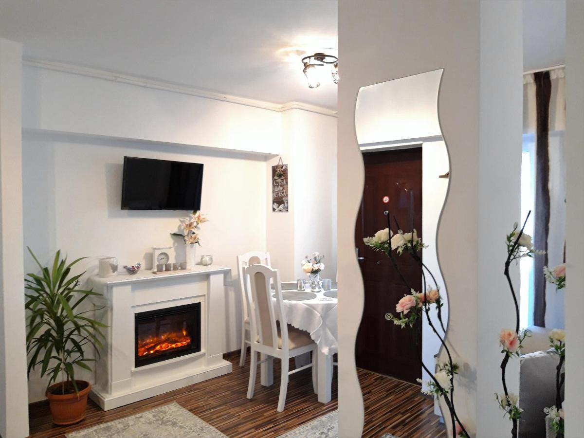 70 négyzetméteres, 2 hálószobás Apartman 1 fürdőszobával Astra területén Brassó Kültér fotó
