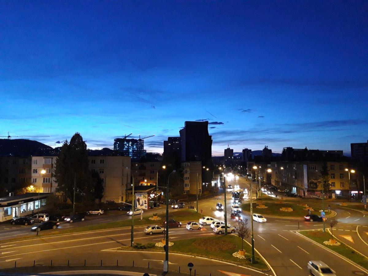 70 négyzetméteres, 2 hálószobás Apartman 1 fürdőszobával Astra területén Brassó Kültér fotó